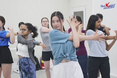 Seoul: K-Pop Dance Class (Recommended by CNN and BBC)