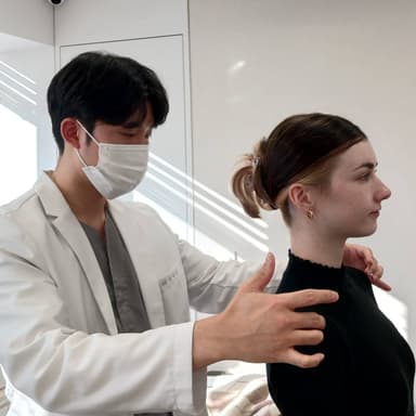 Body Dialogue: The Korean Medicine Experience