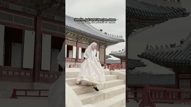 Hanbok Experience in Gyeongbokgung Palace 